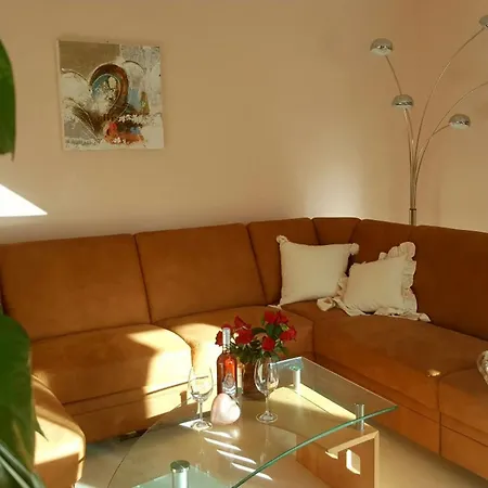 Appartamento Komfortwohnung By Interhome Finsterbergen
